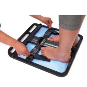 Pedigrafo e misuratore del piede