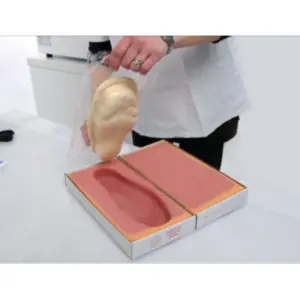 Schiume fenoliche per perse d'impronta plantare in podologia