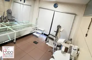 Installazione EDGE P Marseglia - Camminatoio